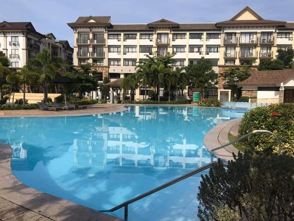 Cozy 2Br With Free Pool Beside Sm City Mall Davao City 외부 사진